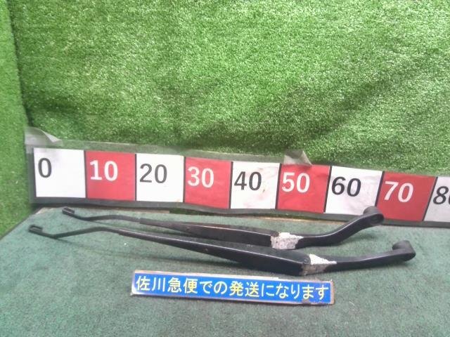 スバル インプレッサ WRXSTI D型 涙目 GDB 純正 ワイパー アーム 左右セット フロント カバー欠品 色褪せ・腐食有り 現状販売 中古拍卖