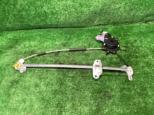 N-BOX 6BA-JF3 左Fドアレギュレータ・モーター カスタムG Lホンダセンシング NH883P 72250-TTA-003拍卖