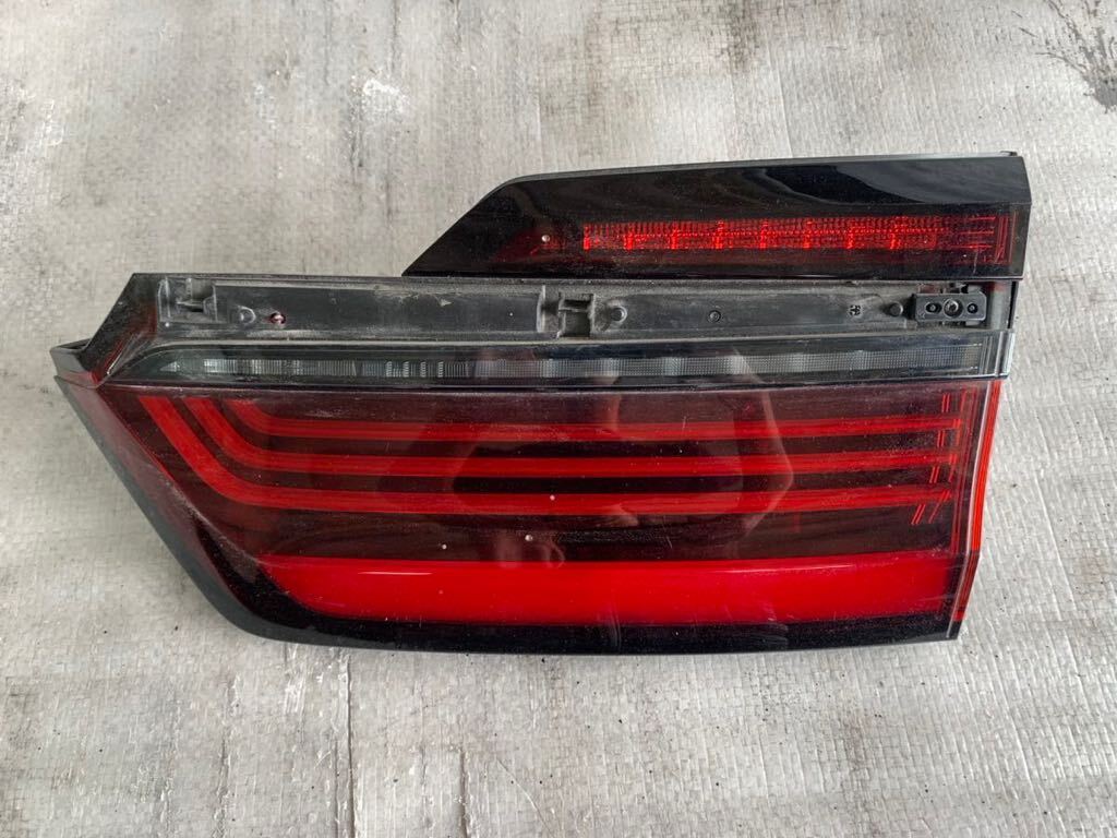 オデッセイ アブソルート RC1 RC2 後期 純正 テールランプ テールレンズ ゲート部分 右 運転席側拍卖