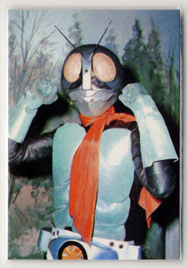 ◆防水対策 厚紙補強 カルビー 仮面ライダーチップスカード(1999 復刻版) 102番 仮面ライダー1号(旧タイプ)の変身 トレカ 即決拍卖