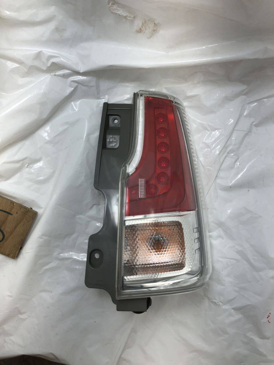 h5.26 綺麗MA36S ソリオ テールランプ 右 ICHIKOH D179 テールライト テールランプ 右側運転席側 拍卖