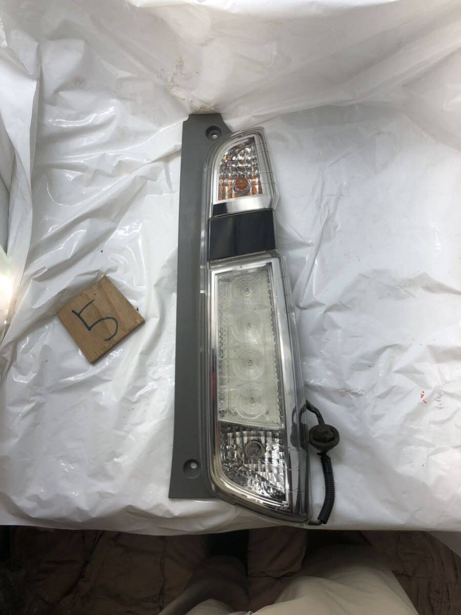 h5.30 ホンダ N-WGN JH1 純正 テールライト右 スタンレイW1400 テールランプ 右側運転席側拍卖