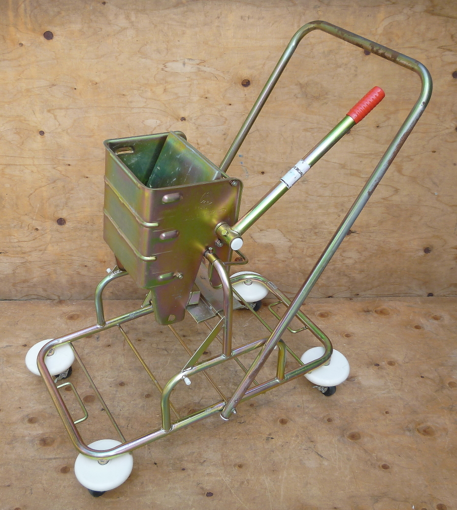 CONDOR ADMS B/MワールドスクイーザーW モップ絞り 現状渡し 付属品不明 山崎産業 ②拍卖