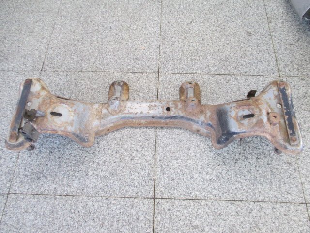 GF31、レパード、エンジンメンバー フロントサスペンションメンバー拍卖