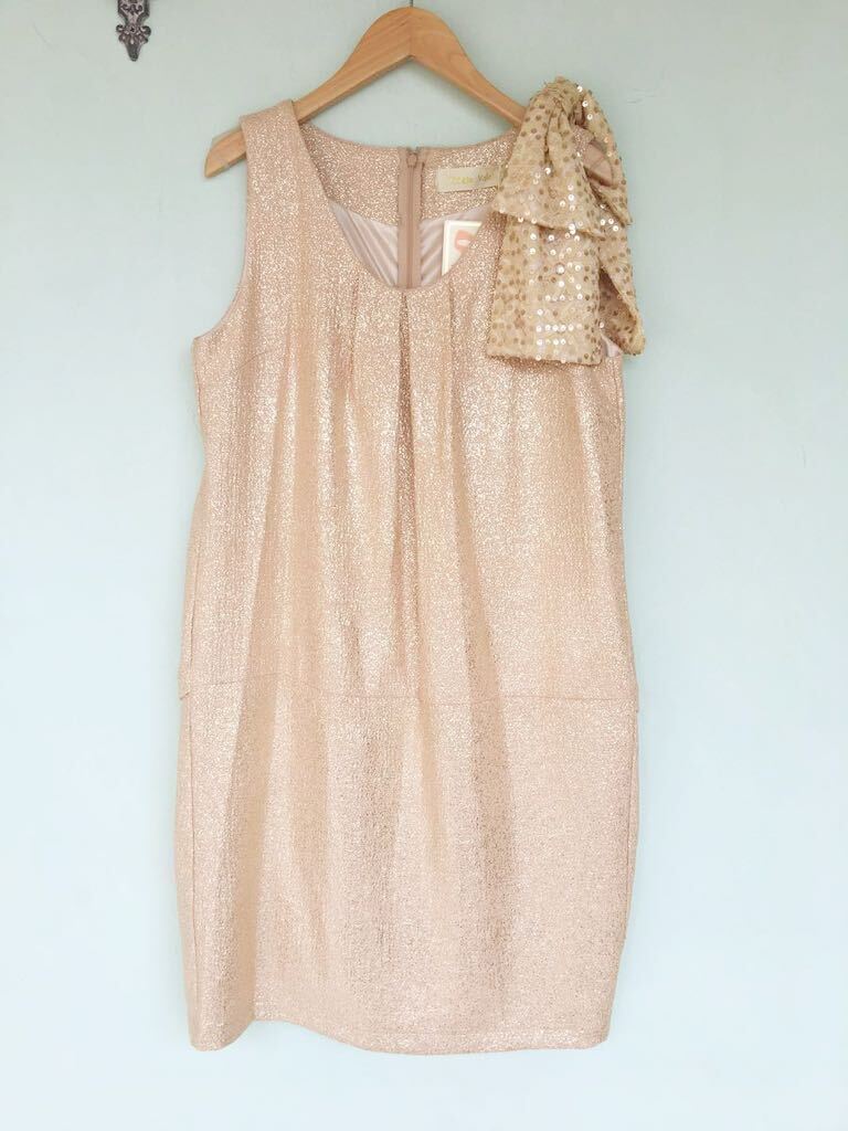 Titilate Valet ティバレット ワンピース ドレス ゴールド くすみピンク リボン スパンコール パーティー 二次会 結婚式 謝恩会拍卖