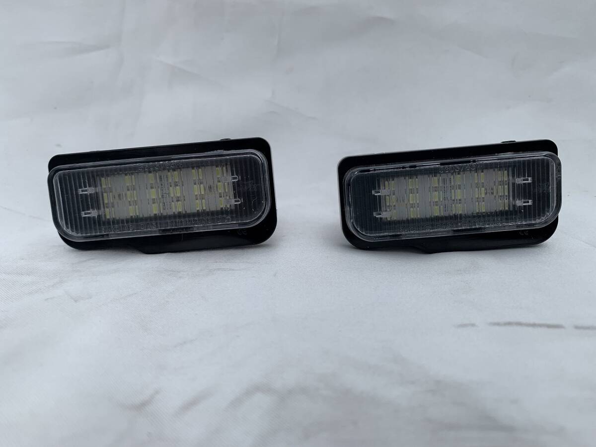 【新品】社外 M.ベンツ Cクラス W203 Eクラス W211 等 LED ライセンスプレートランプ ナンバープレートランプ Y0304 ②拍卖