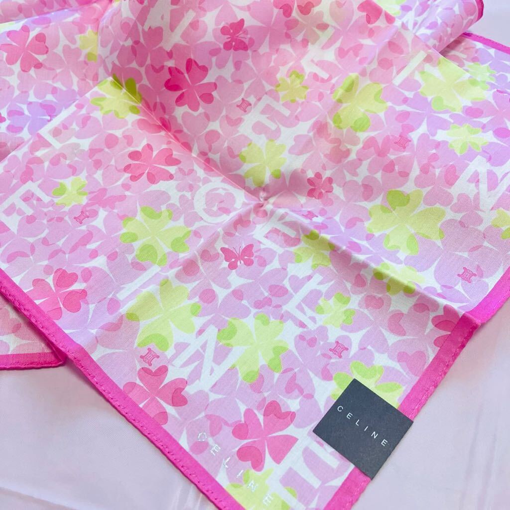 【レア】新品/CELINE/大判ハンカチ/正規品/セリーヌ/ハイ未使用/ブランド/マカダム柄/綿100%/レディース/クローバー四葉/花柄ピンク女性用拍卖