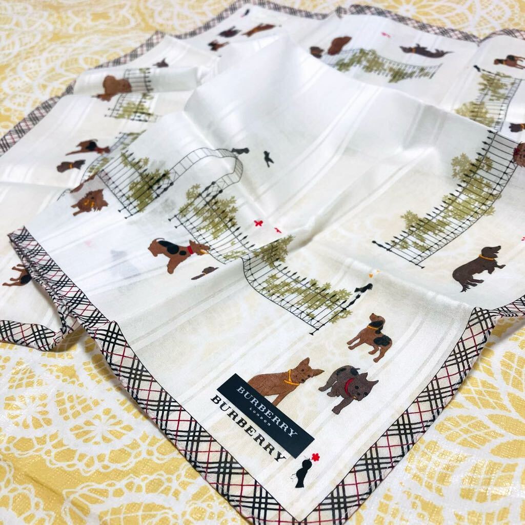 【希少】新品/BURBERRY/大判ハンカチ/正規品/バーバリー/綿100%/未使用ノバチェック/レディース/ミニ スカーフ/女性用/イヌ犬/ダックス鳥拍卖