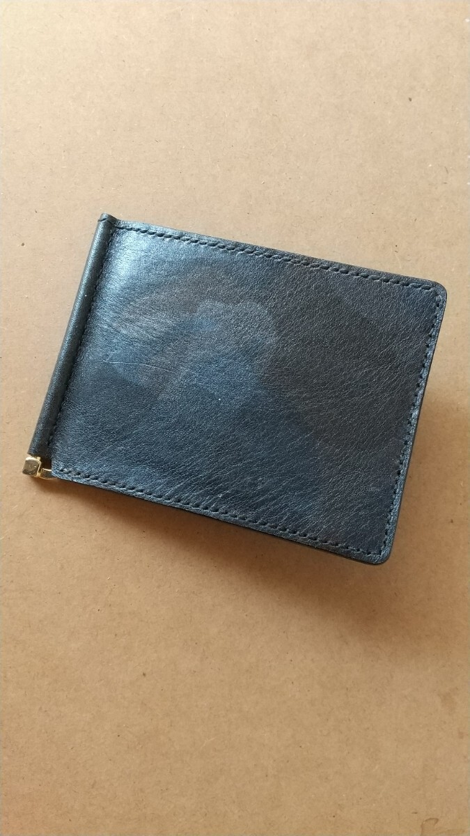 【ハンドメイド】迷彩柄ヌメ革のカード6枚+α収納のマネークリップ(カラーパターン有)拍卖