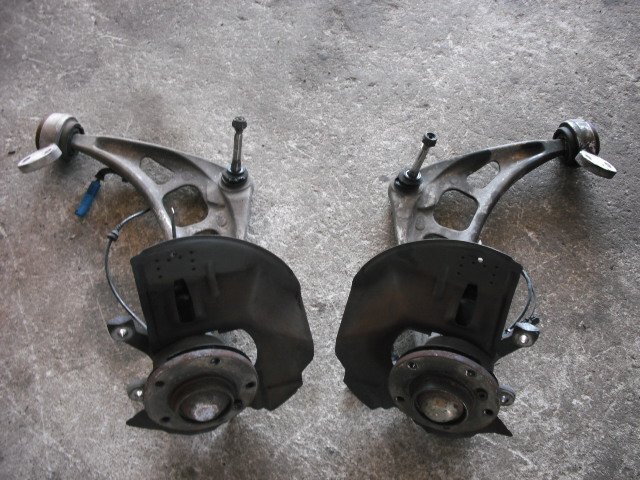 『B212』BT25,256S,BMW,Z4,ロードスター,2,5i,左右 フロントハブ,ロアアーム,ナックル,ABSセンサー,532L拍卖