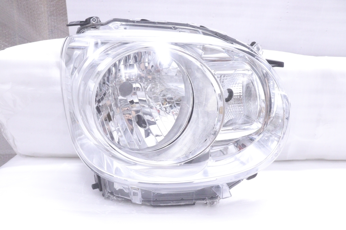 45-1171★ハロゲン LA800S ムーヴキャンバス★右ヘッドライト KOITO 100-69039 打刻:5H ユニット メッキ 純正★ダイハツ (UK)拍卖