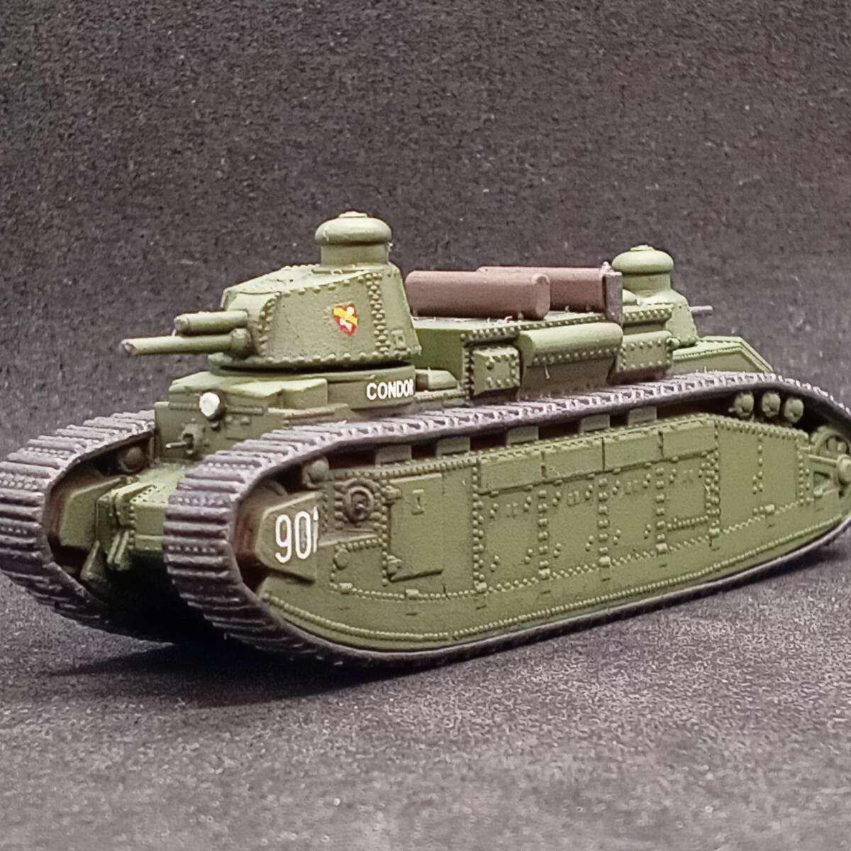 ●完成品1/144 シャール2C超重戦車,”世界最大の戦車が登場!”,グリーン塗装,フランス,戦間期,WW2,Blitz144製,自作ver拍卖