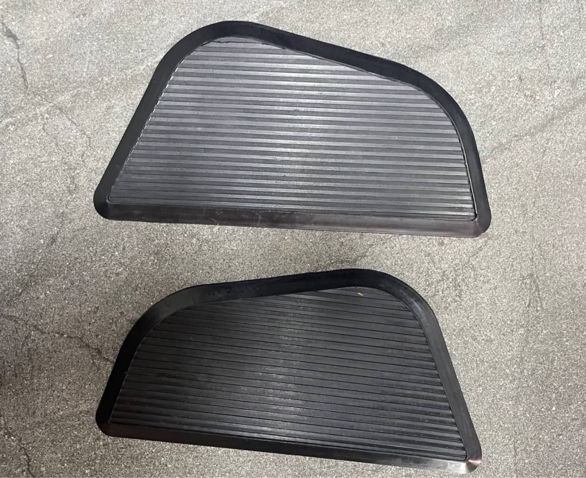 旧P HONDA CB250/CB350 エクスポート ニーグリップラバー タンクラバー Knee Grip Rubber拍卖