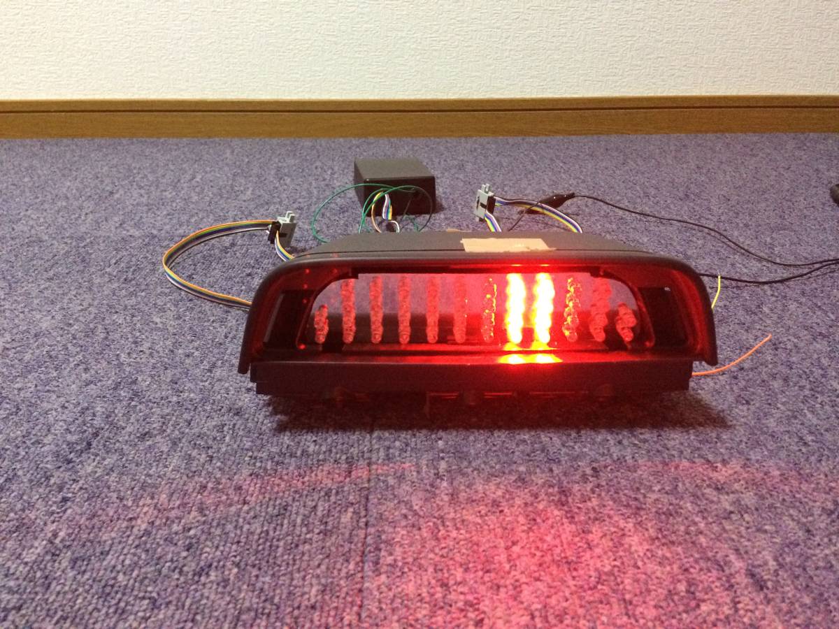 ステップワゴン RK/RG☆流れるハイマウントLEDユニット☆超爆光44発!拍卖