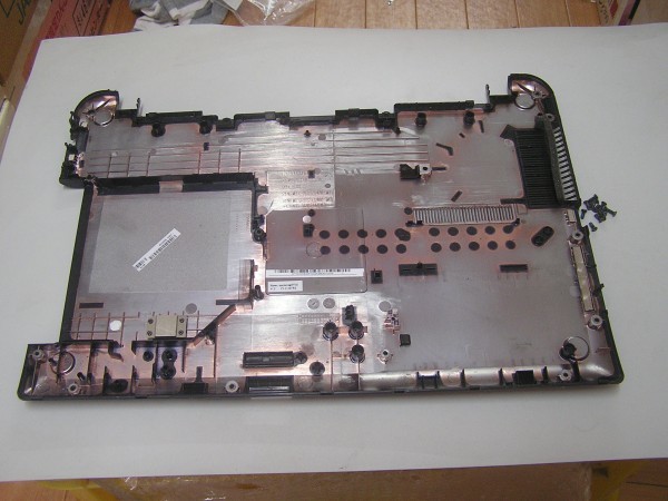 東芝Dynabook B25/33TB 等用 下部ケースのみ拍卖