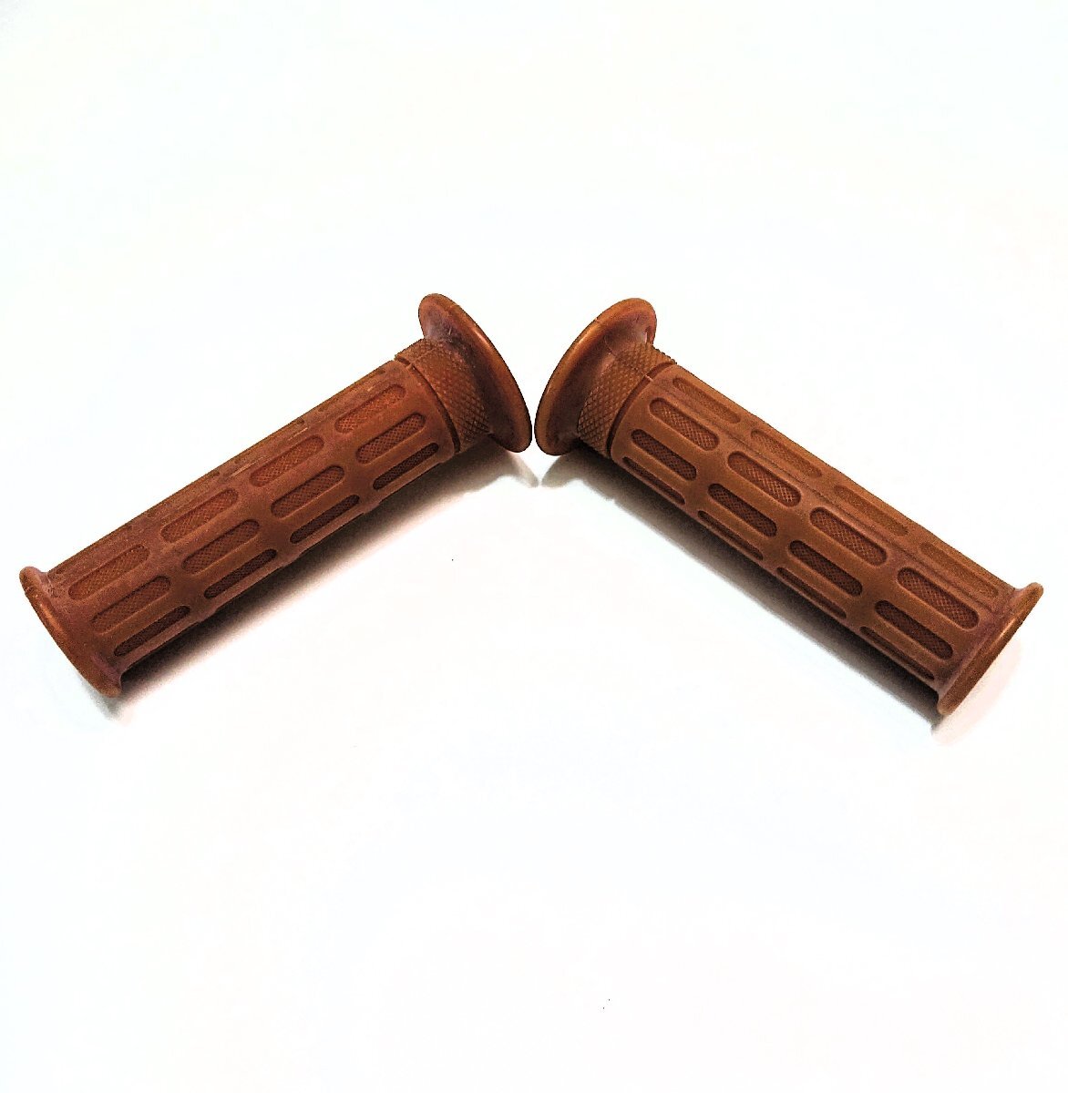 KJ-47 ヤマハ カスタム グリップ YFM660R TX650SP XJ650SP XS650/SP/E ドラッグスター650 FZ6-S FZ6R FZR600 FZS600フェザー拍卖