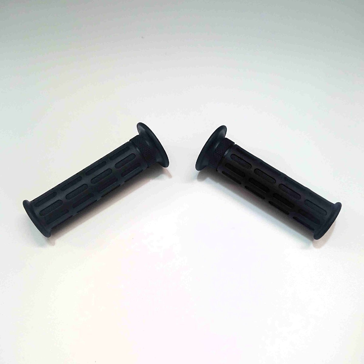 KJ-44 ヤマハ カスタム グリップ TT600R XJ6N/S XJ600S/N XT600E/Z YZF600R YZF-R6 T-MAX560 T-MAX530 RZV500R SR500/SP拍卖