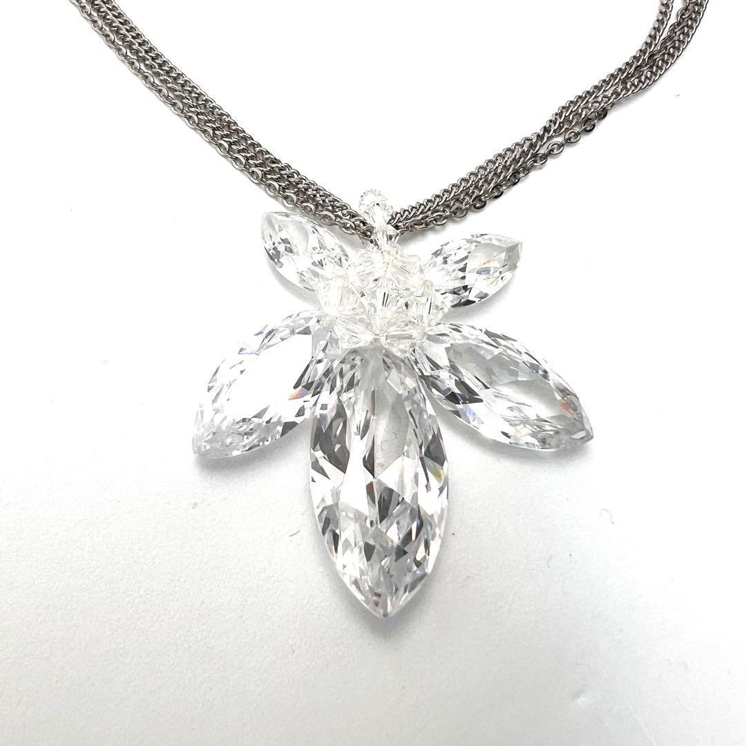 クリア スワロフスキー風 クリスタル 大ぶり フラワー ネックレス ペンダント拍卖