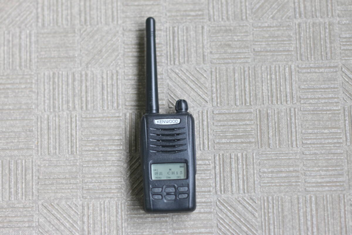 【動作OK】ケンウッド KENWOOD デジタル簡易無線 登録局 TPZ-D503 フルセット 防水 5W 業務仕様 無線機 デジタル 本体のみ拍卖