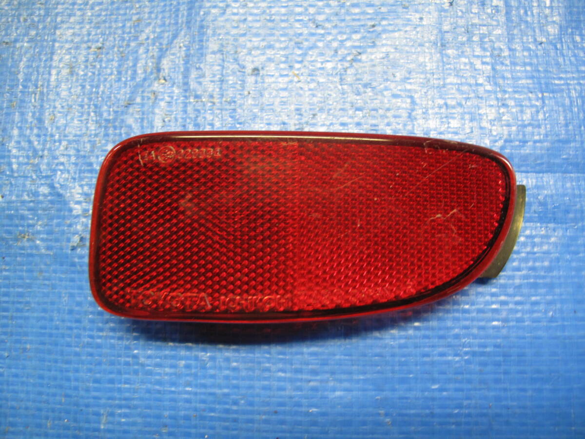 G トヨタ ACR30W ACR40W MCR30W MCR40W エスティマ アエラス 純正 リアバンパー 右 リフレクター ICHIKOH 7480 反射板拍卖