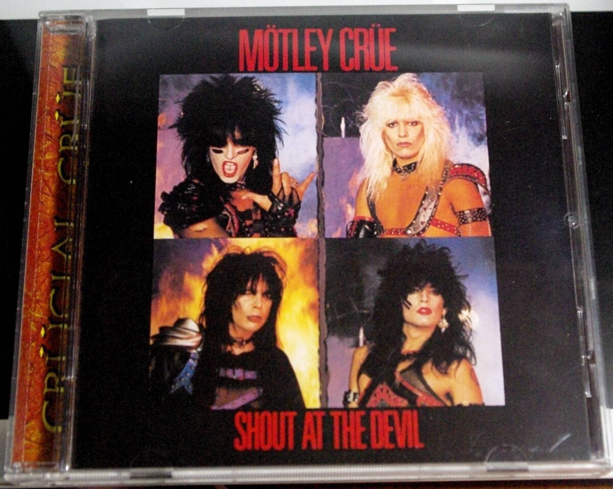 MOTLEY CRUE / SHOUT AT THE DEVIL拍卖