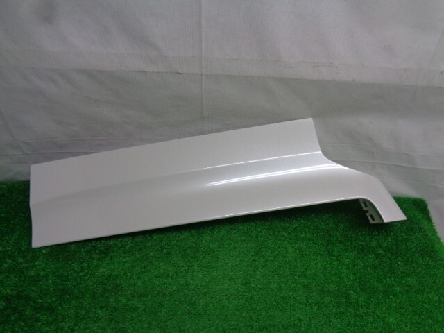 ホンダ/N BOX JF3 左側スライドドアレールカバー NH883P No.723351【品番 72585-TTA-013ZS】拍卖