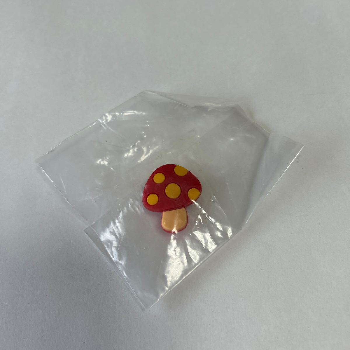 クロックス ジビッツ きのこ キノコ crocs サンダル 未使用品 送料無料拍卖