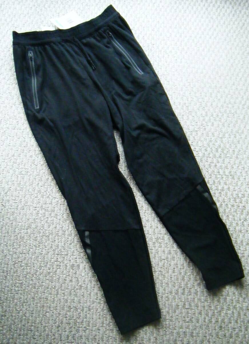 ☆タグ付き未使用品☆NIKEナイキ テックパック パンツ ブラック Mサイズ拍卖