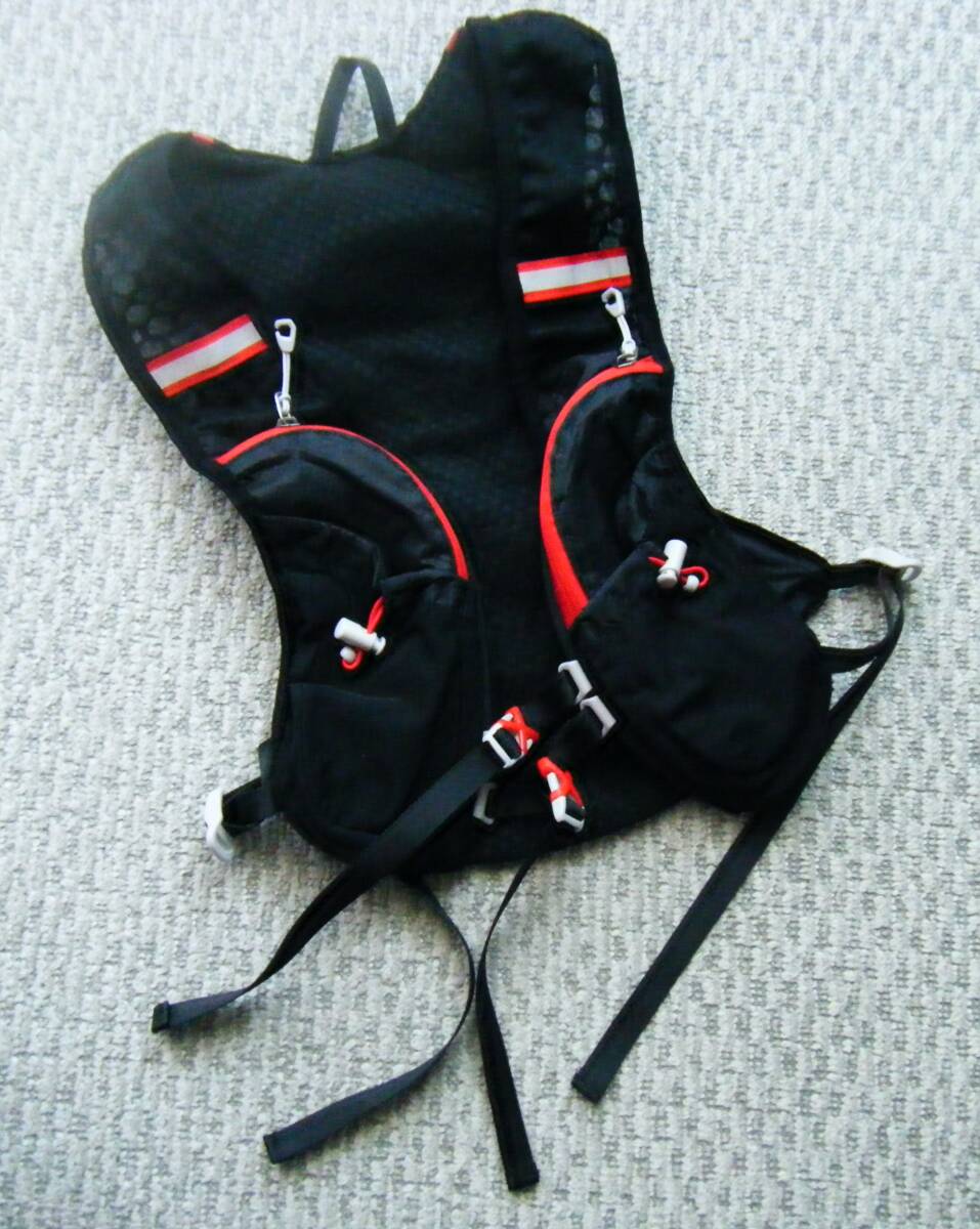 ☆outdoor LOCAL LIONアウトドアローカルライオン ランニングベスト ランニングバッグ拍卖