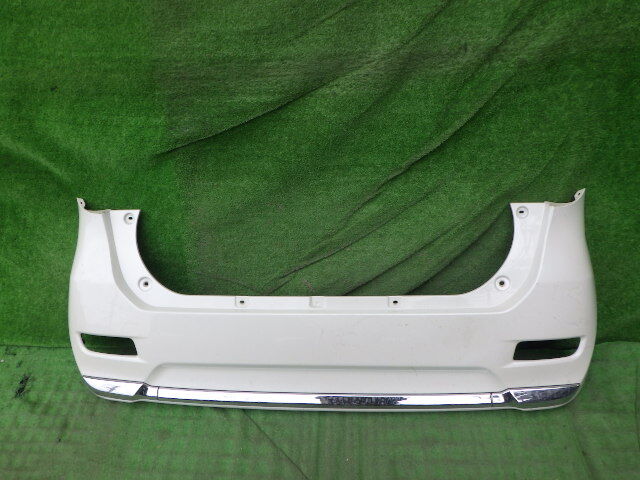 LA250S LA260S キャスト スタイルX/G 純正リアバンパー おまけ メッキ ガーニッシュ付き リヤバンパー 白 パール 52159-B2A20 B2A10 B2A30拍卖