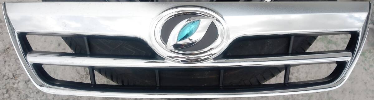 ダイハツ ミライース LA300S/LA310S フロント ラジエーターグリル *53111‐B2340*拍卖