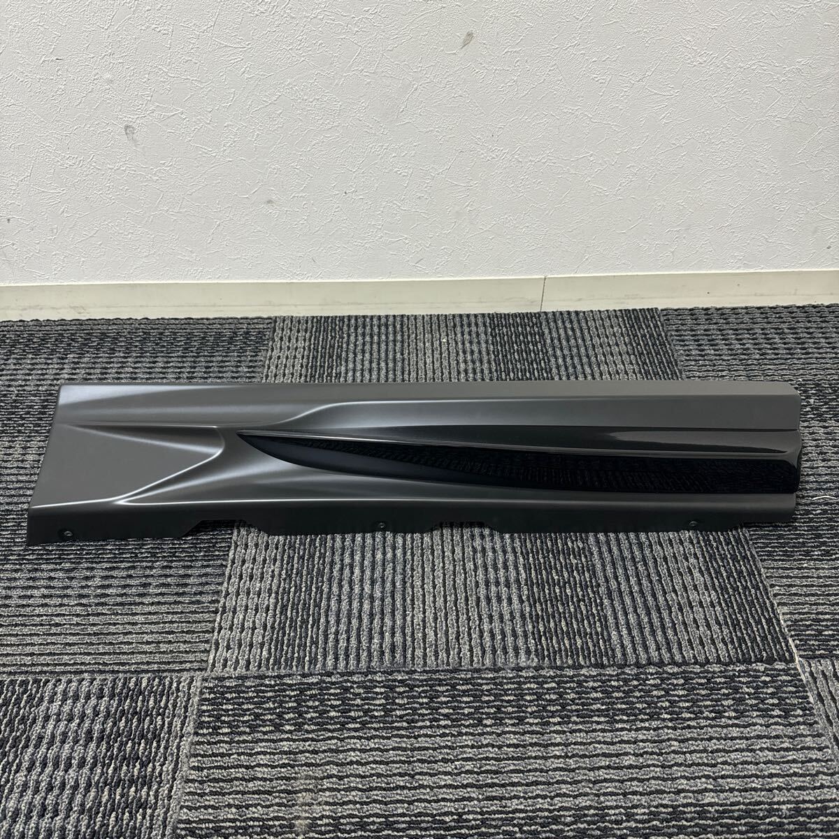 新品未使用 レクサス20系 前期 RX200t 450h Fスポーツ 純正OP TRD 右 運転席 リアドア サイドスカート MS344-48003 黒 ブラック 212拍卖