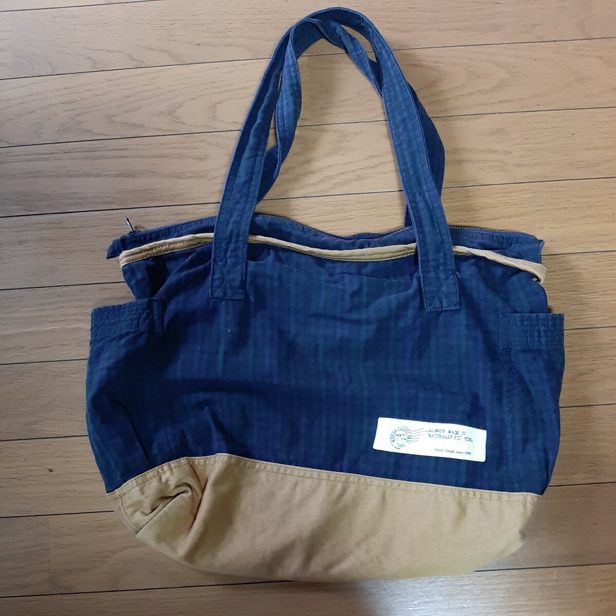 *SUNNY CLOUDS*ブラックウォッチ×カラシ色のファスナー付きトートバッグ*拍卖