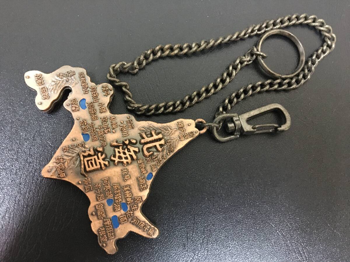 ★方位磁石付き★「北海道 キーホルダー」観光 お土産 洞爺湖 摩周湖 阿寒湖 屈斜路湖 支笏湖 熊 キツネ 鮭(えもや菓子缶保管)拍卖