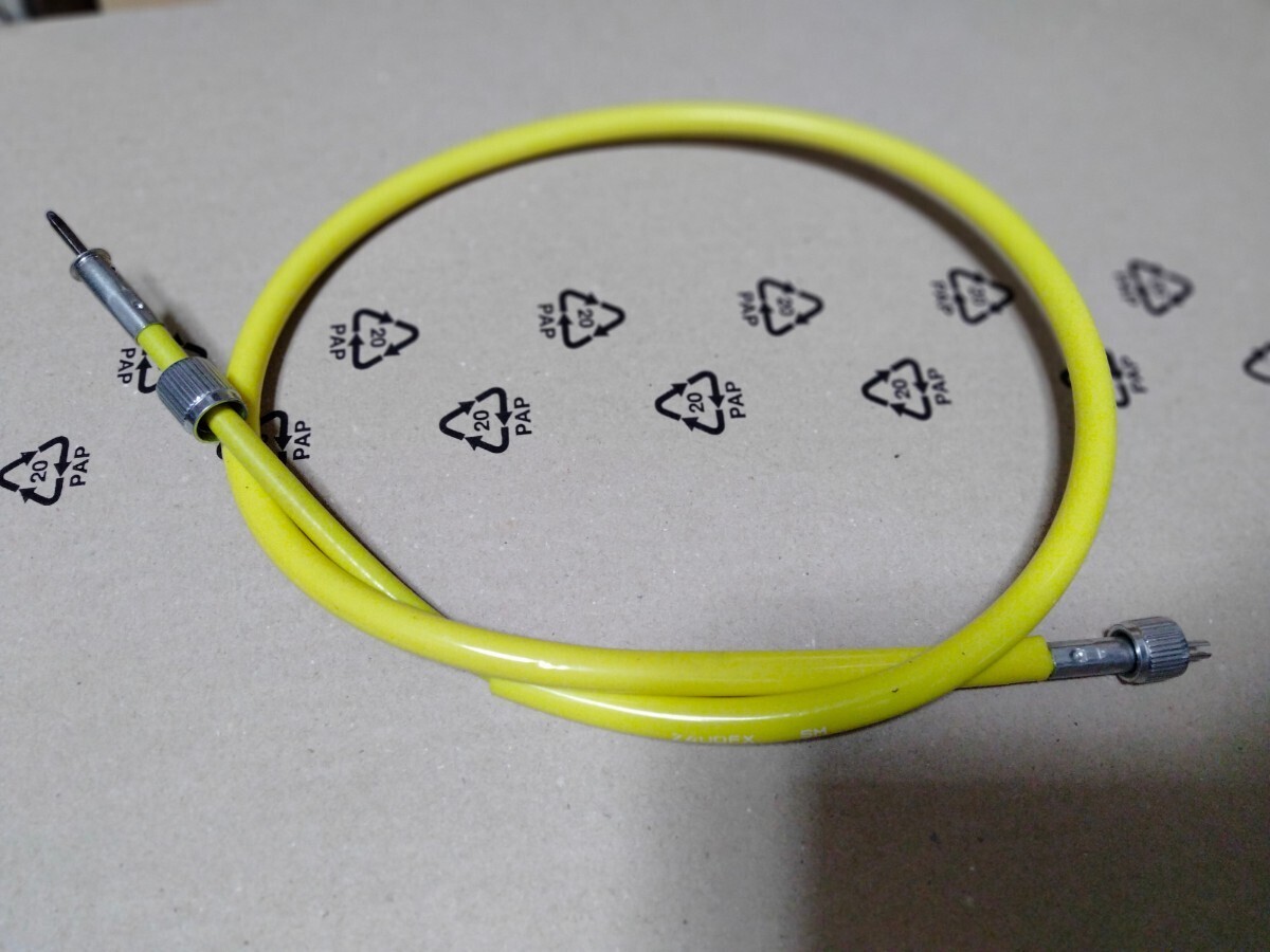 送料込み KAWASAKI ZRX400 ZRX400 2型 スピード メーター ワイヤー ケーブル イエロー色 黄色 新品拍卖