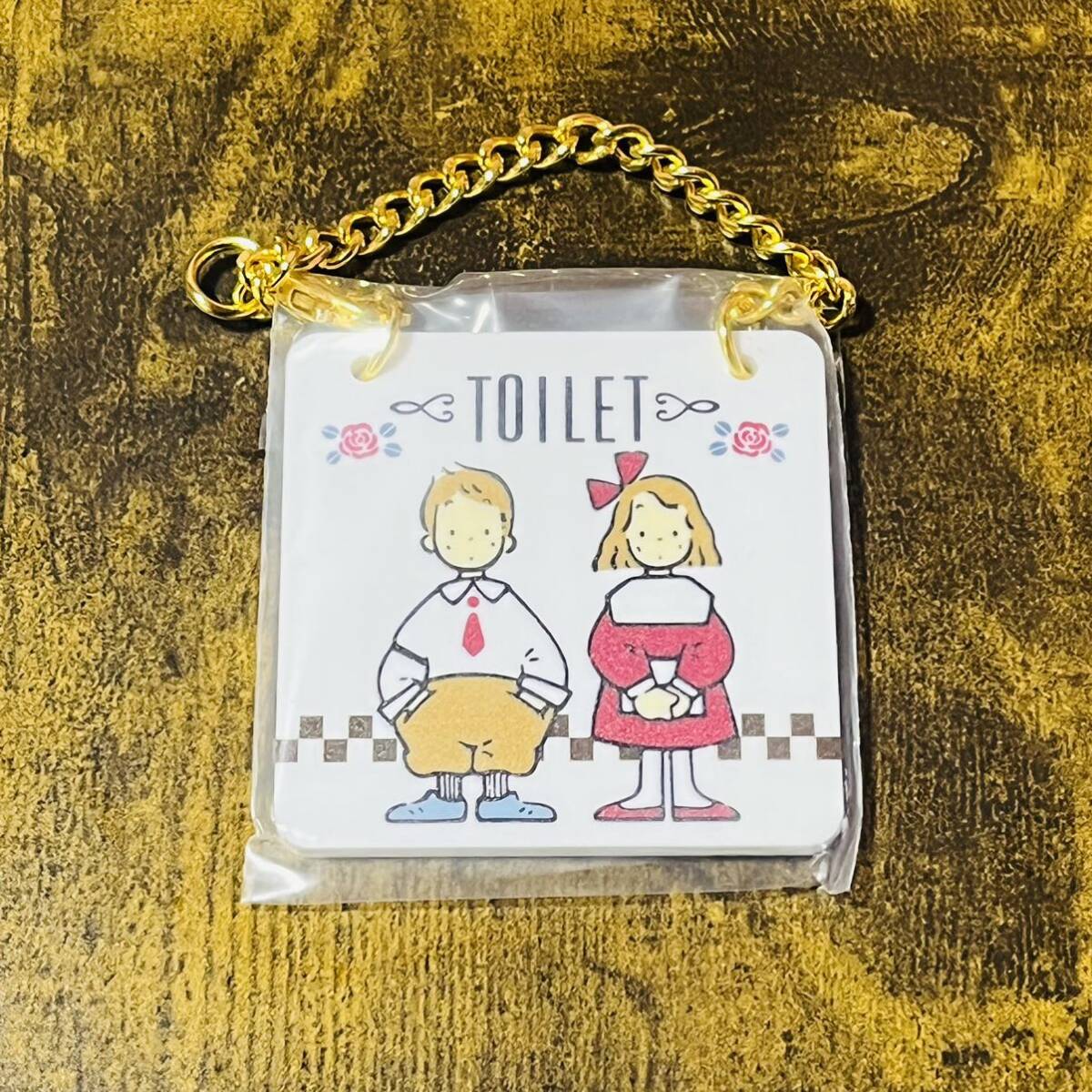 【新品】サンリオキャラクターズ ドアプレート風チャーム ザボードビルデュオSanrio サンリオ拍卖