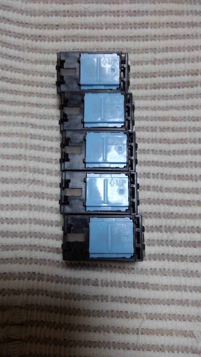 パナソニック コスモワイド WT50519 ホタル片切スイッチ 新古 5個拍卖