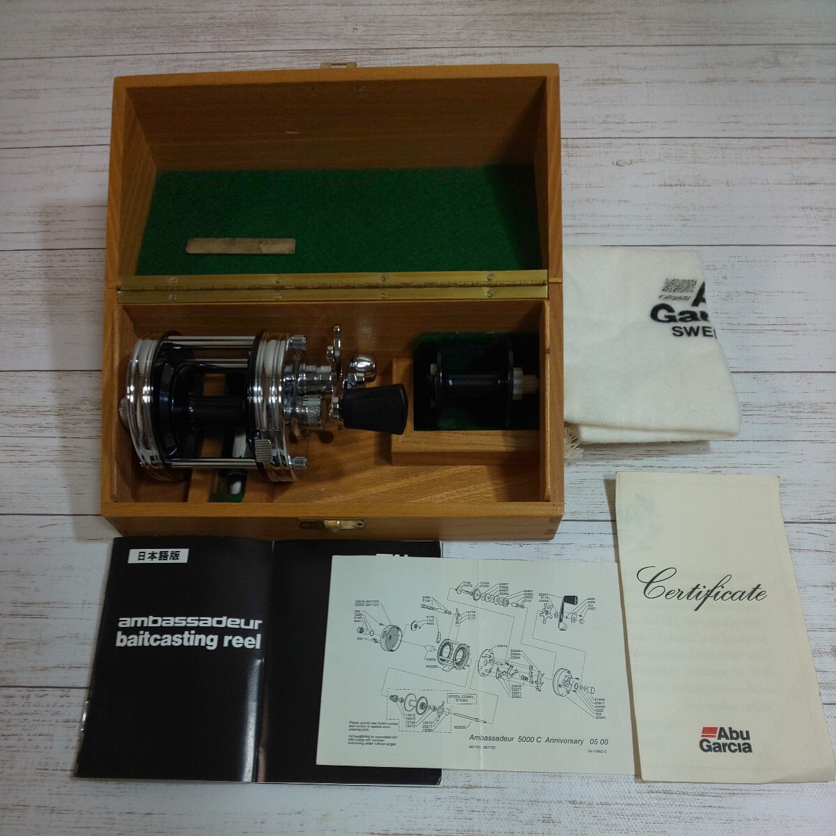 アブ アンバサダー 5000 C Anniversary【Abu Garcia】75周年記念モデル 美品拍卖