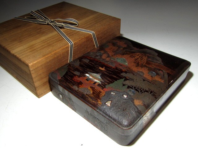 「今月だけの特別価格!30%off!」時代 硯箱 山水蒔絵 金梨地 高級感のある時代の名品!7796拍卖