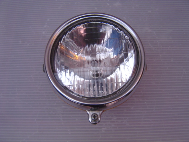 〇ホンダ シャリー50(6V・CF50)純正 ライト(ケース付)拍卖