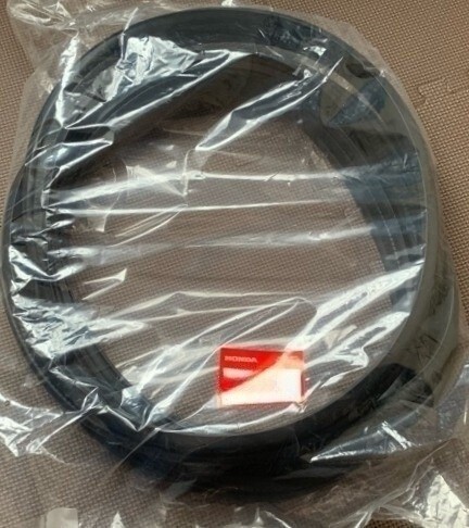 新品 純正品 HONDA ホンダ テールゲート ウェザーストリップ CR-Z ZF2拍卖