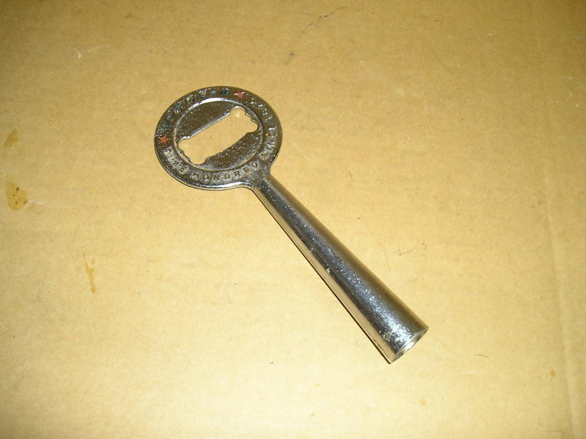 栓抜き ◆1976年 ◆立ち飲み酒店の栓抜き ◆サッポロビ-ル 【保管/104】拍卖