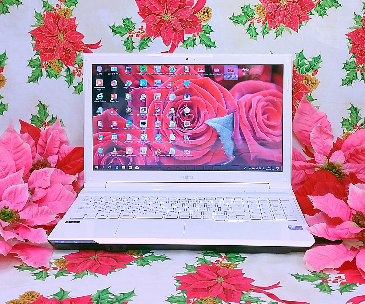 極上品/新品マウス/Windows11搭載/ホワイト富士通ハイスペックLifebook/2世代Corei3搭載/SSD256GB/8GB/iTunes/DVD焼き/特典/Office拍卖