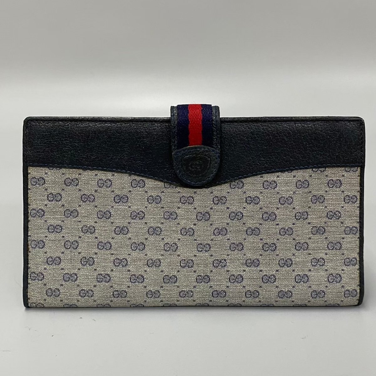 美品 GUCCI グッチ オールドグッチ シェリーライン マイクロGG ロゴ 柄 レザー 本革 二つ折り 長財布 ウォレット ネイビー 33174拍卖
