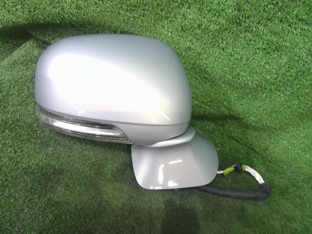 クラウン DBA-GRS200 右 ドア サイド ミラー ロイヤルサルーン ナビパッケージ 4GR-FSE 1F3 銀 シルバー 87910-30A40-B1拍卖
