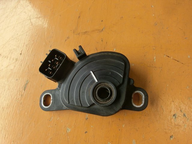 ムーヴ インヒビター スイッチ 平成25年 DBA-LA100S カスタムRS ターボ 8.6万km 即決あり拍卖