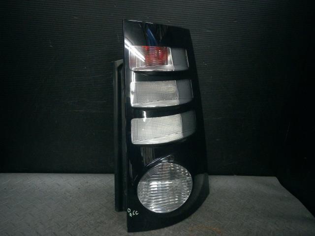 シエンタ NCP81G 右 テール ランプ ライト 81550-52650拍卖