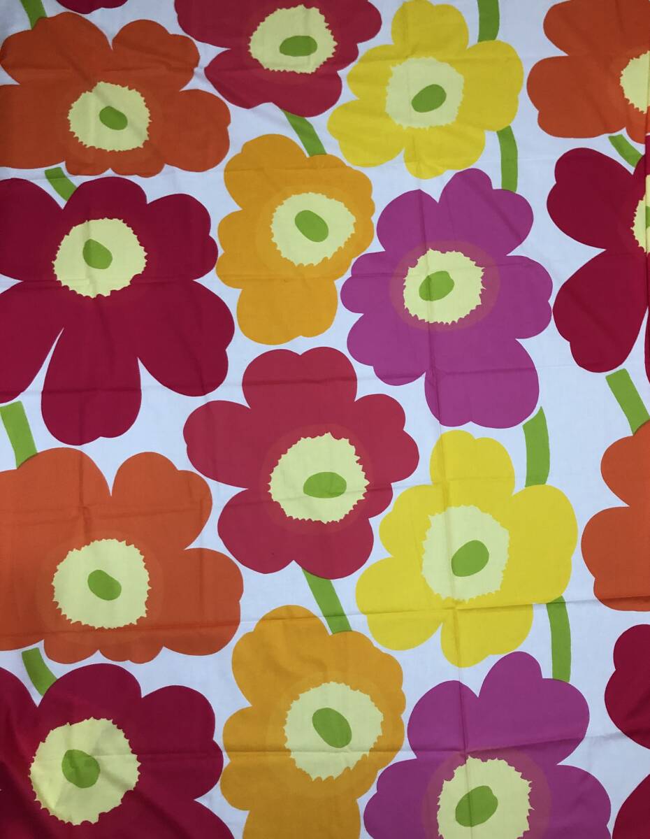 クリックポスト送込♪マリメッコ♪marimekko♪レア 洋裁 薄目 幅広 カラフル ウニッコ 布 生地 クロス ハンドメイドに拍卖