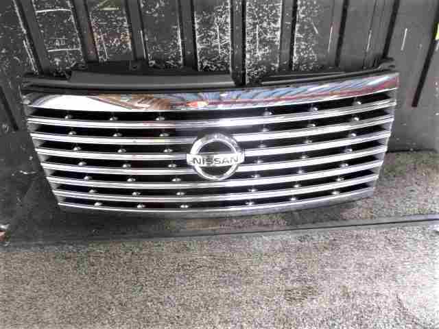 ★⑨R6 56215 ME51 エルグランド 純正グリル 62310-WL600 修理やストック等に拍卖