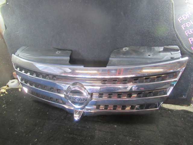 ★⑨R6 59005 CC25 セレナ 純正グリル 62310-1GK8A カメラ付 修理やストック等に拍卖